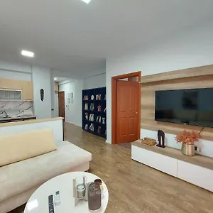 likehome.hotels-in-tirana.com/